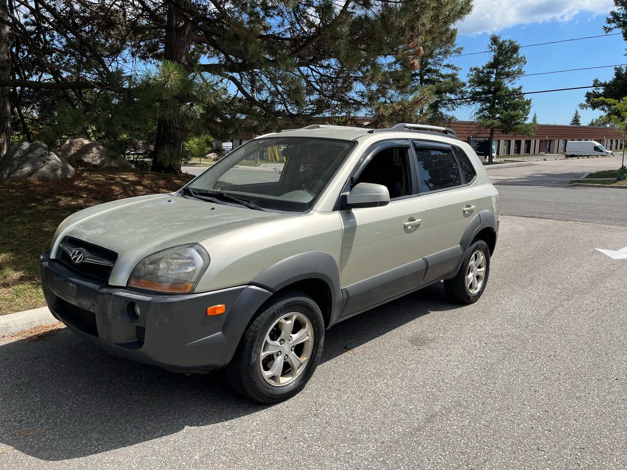 2009 Hyundai Tucson GL-V6-4WD-ONLY $1,850.00!! Photo4