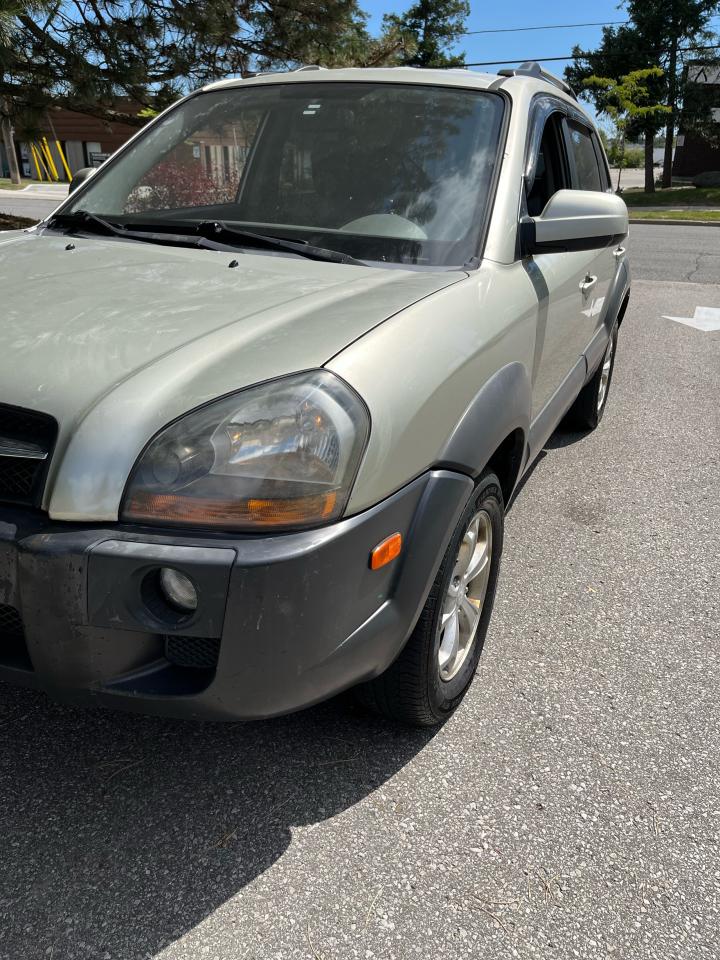 2009 Hyundai Tucson GL-V6-4WD-ONLY $1,999.00!! - Photo #10