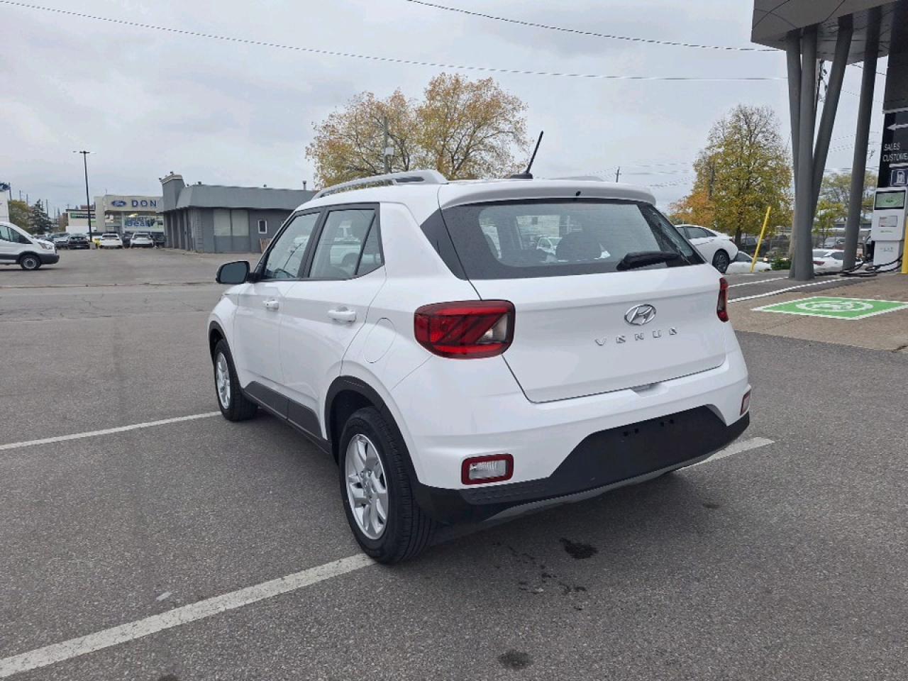 2023 Hyundai Venue FWD Preferred Photo