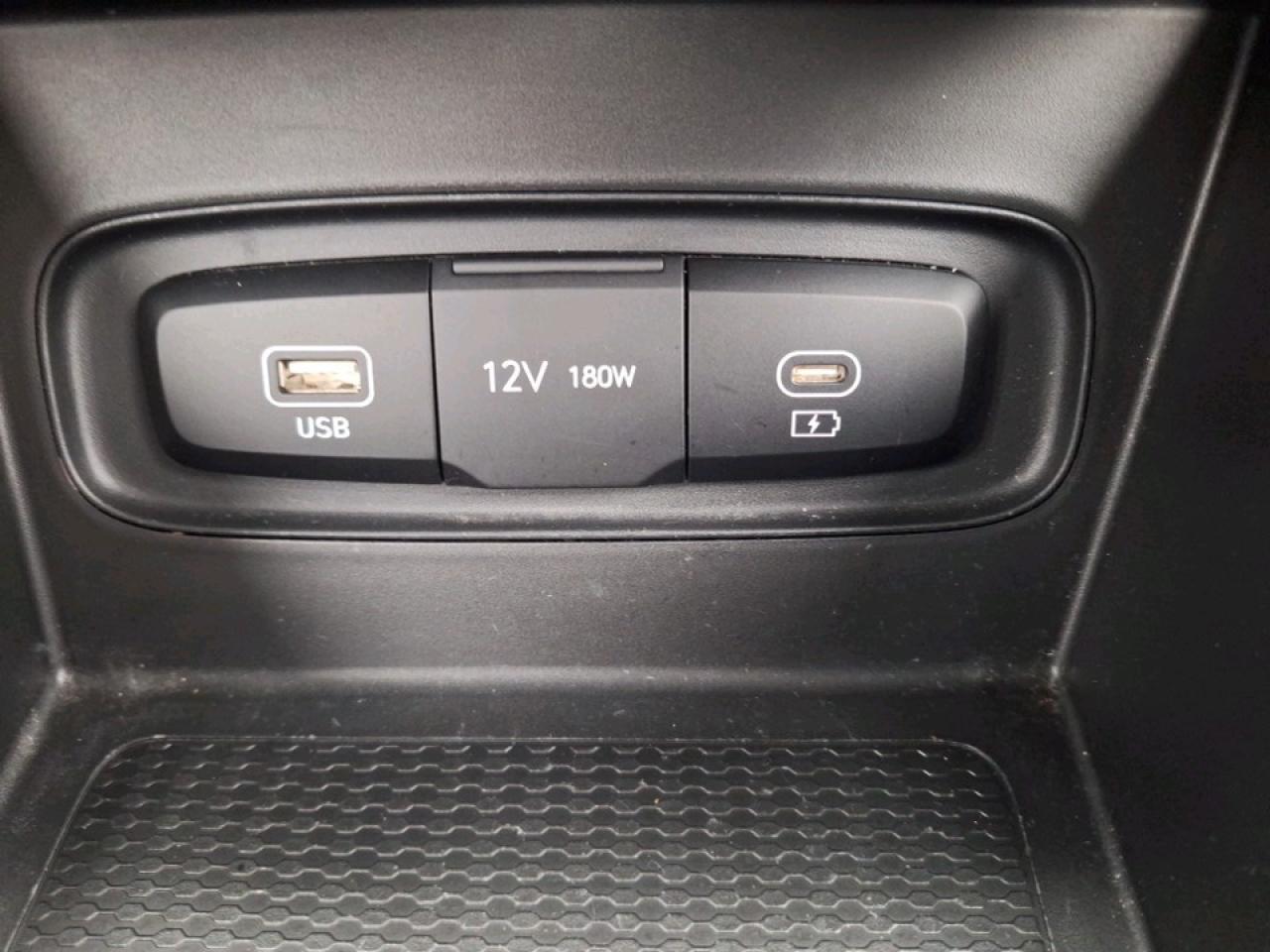 2023 Hyundai Venue FWD Preferred Photo