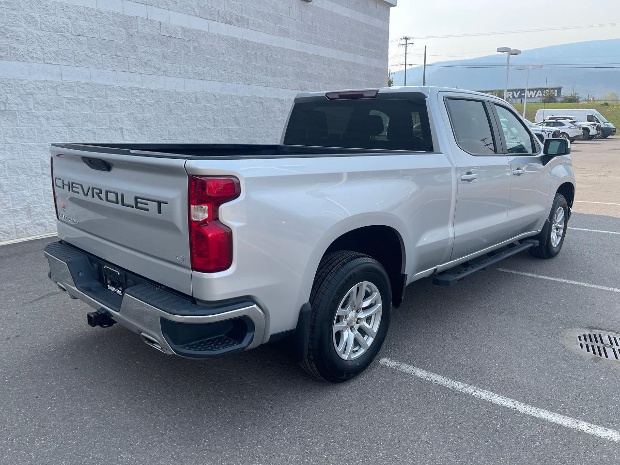 2022 Chevrolet Silverado 1500 LT Photo
