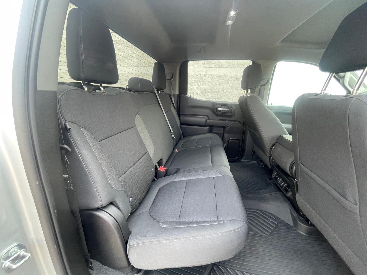2022 Chevrolet Silverado 1500 LT Photo