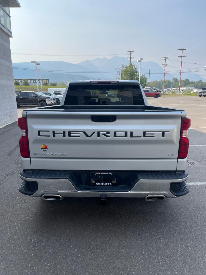 2022 Chevrolet Silverado 1500 LT Photo