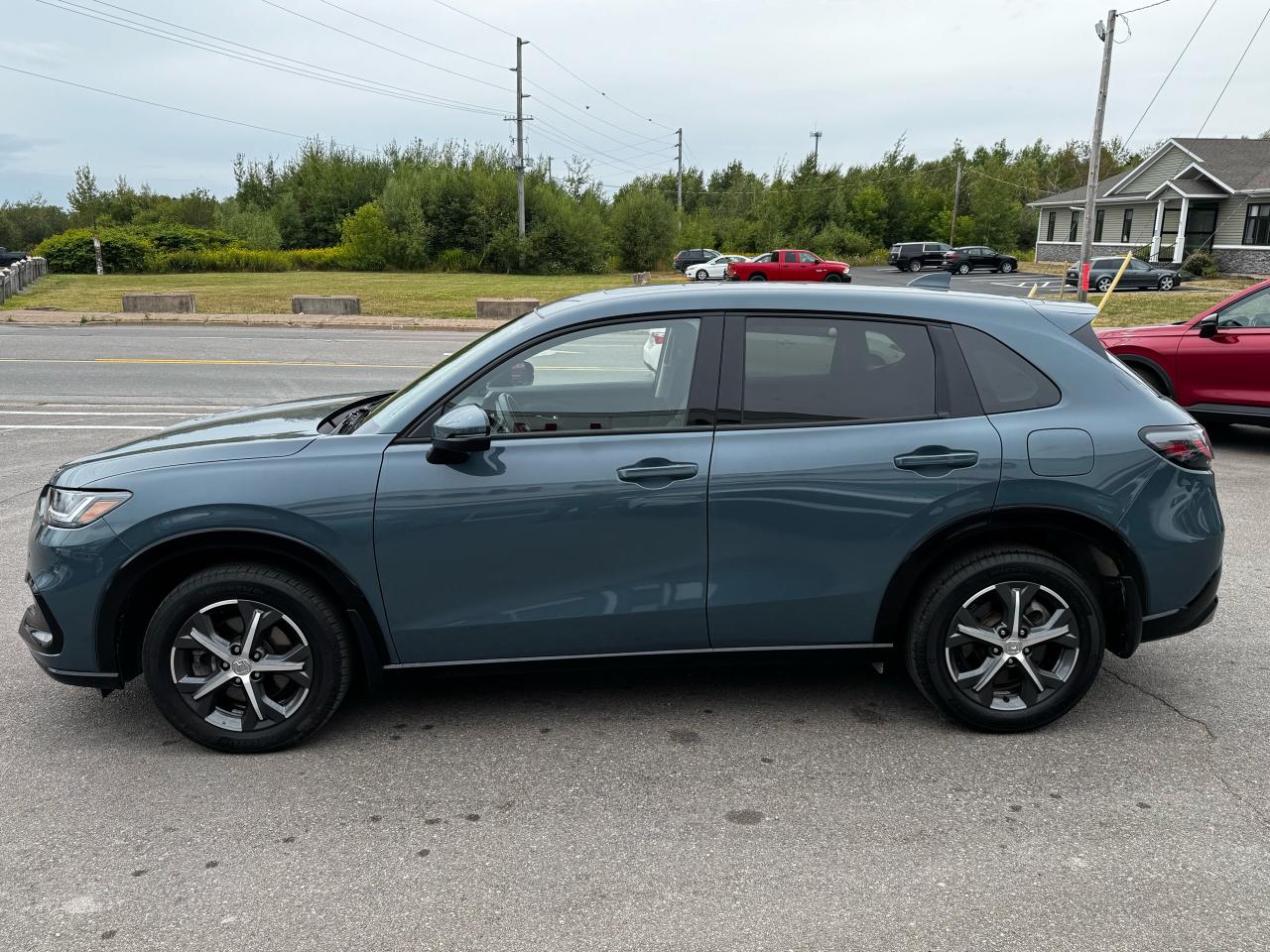 2025 Honda HR-V EX-L NAVI Photo