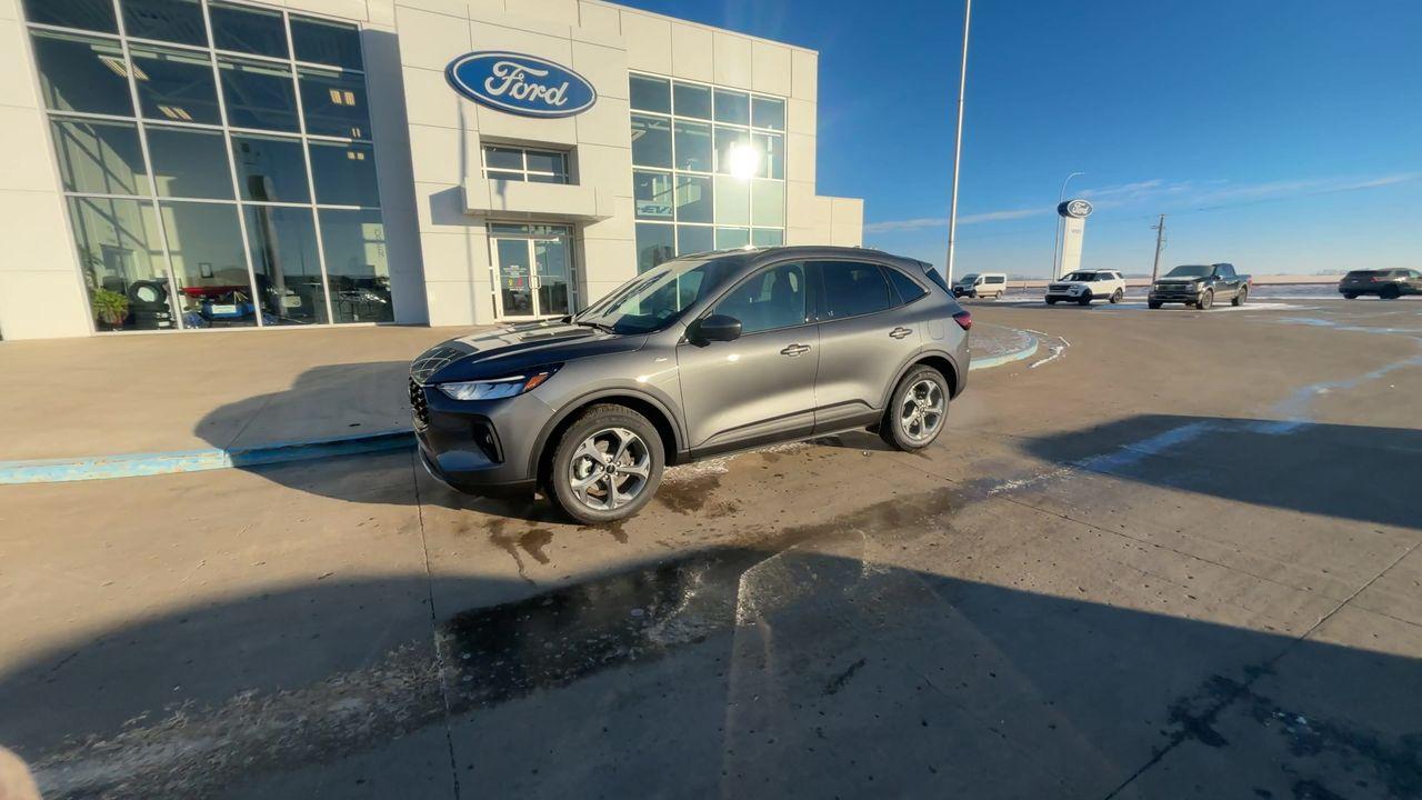 2026 Ford Escape ST-Line Select AWD Photo3