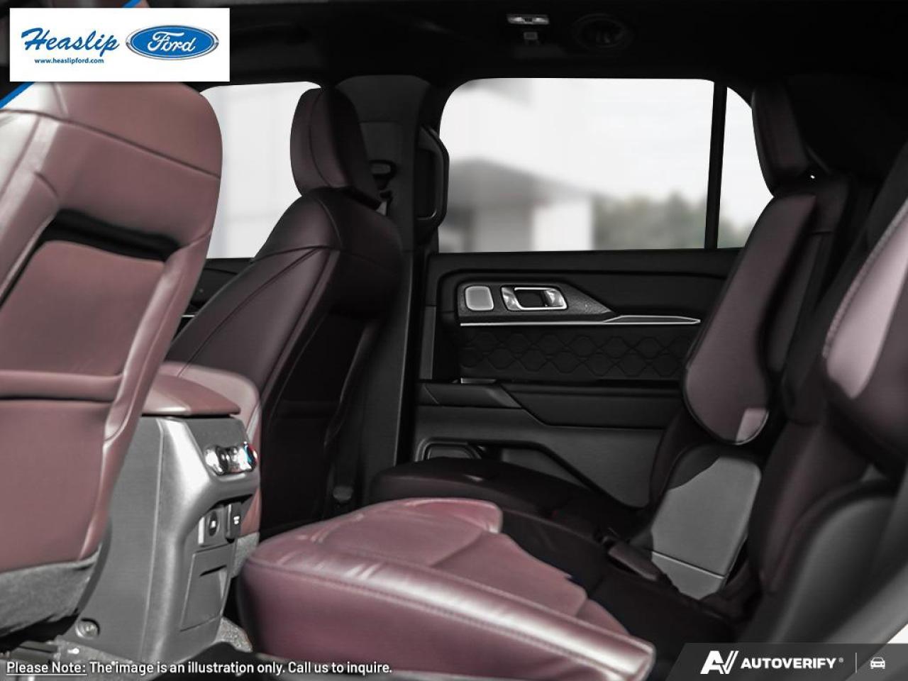 2026 Ford Explorer Platinum Photo5