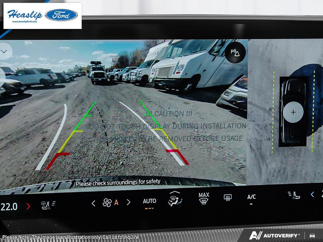 2026 Ford Explorer Platinum Photo5