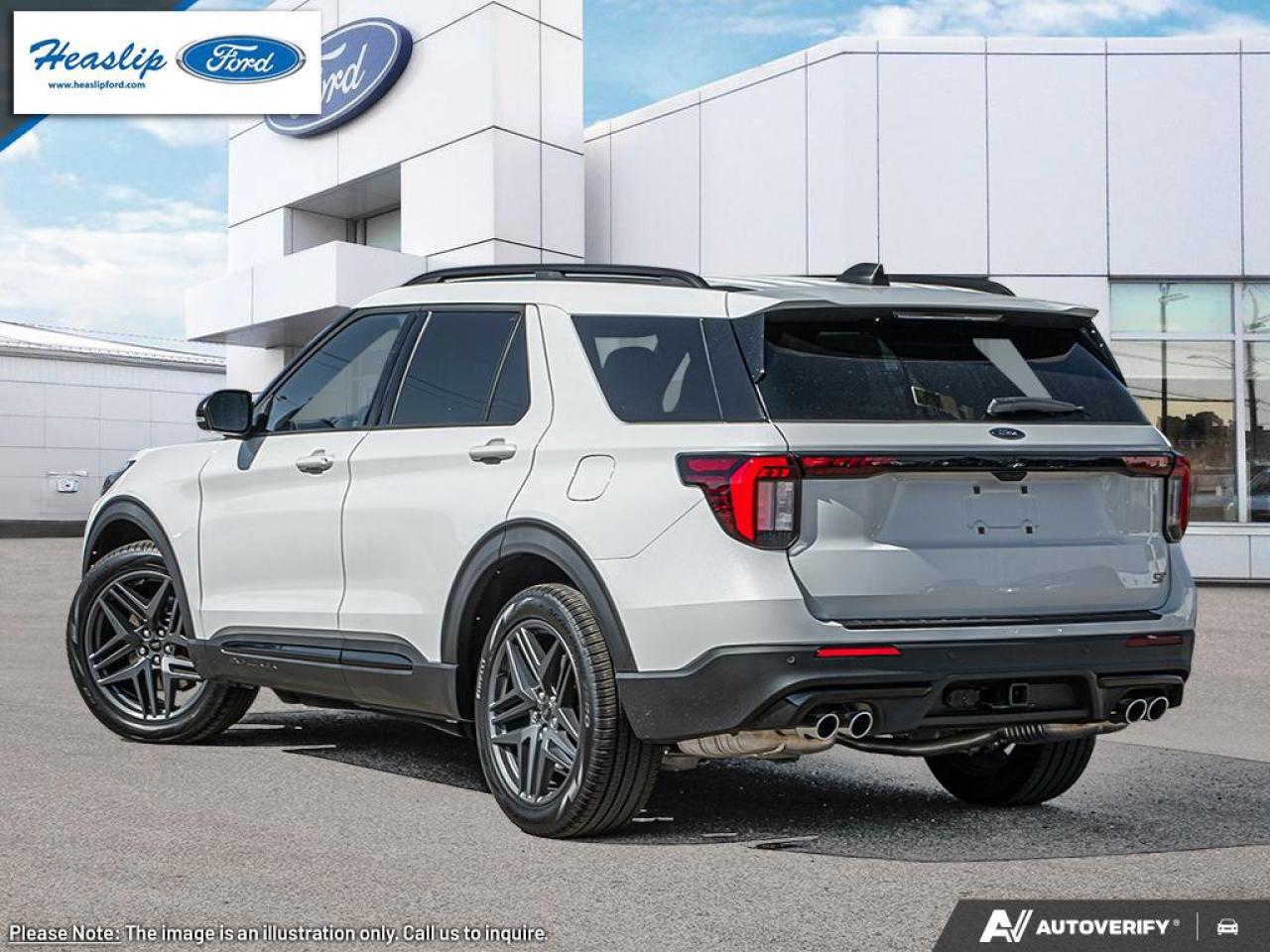 2026 Ford Explorer ST Photo3
