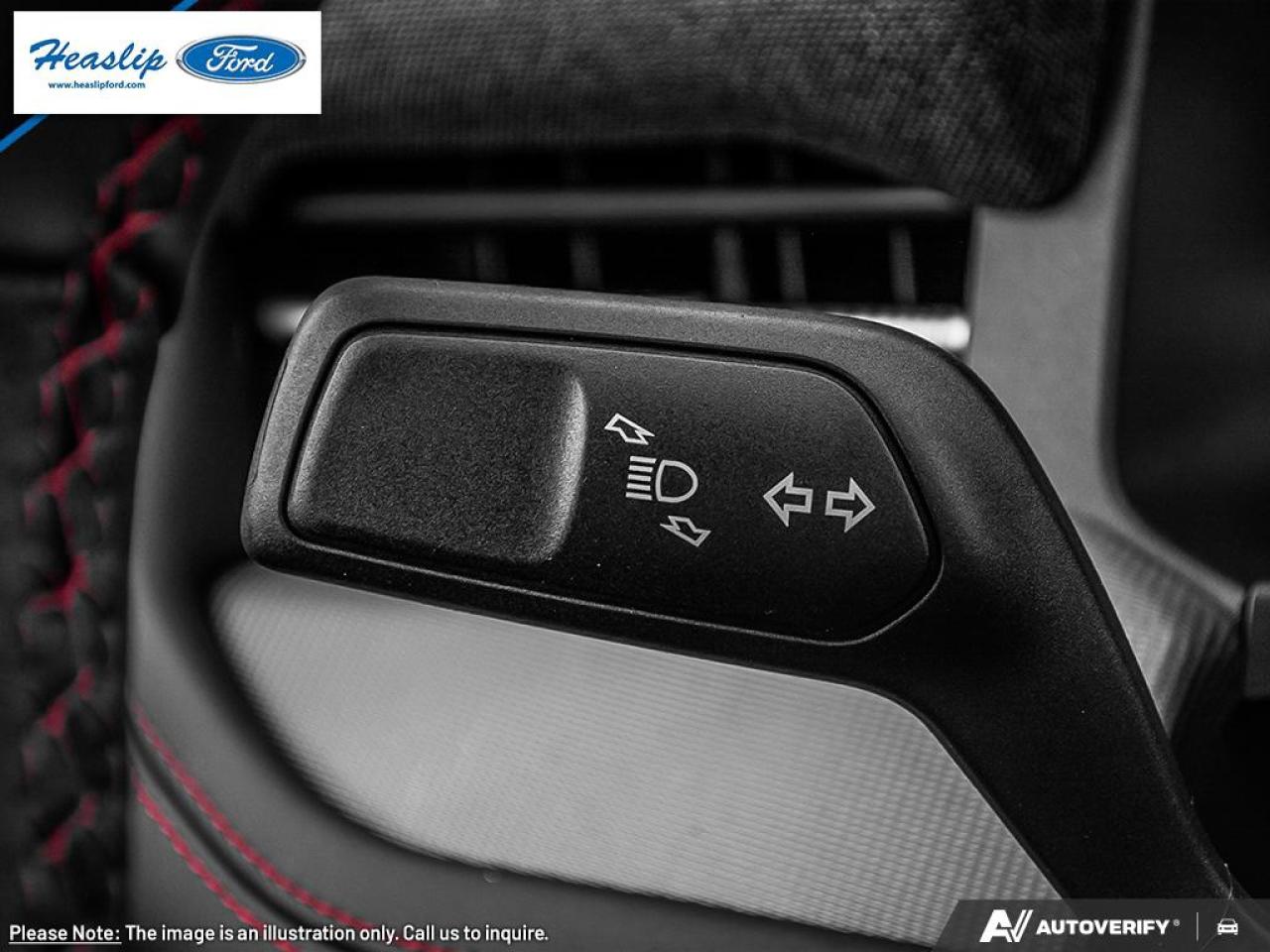 2026 Ford Explorer ST Photo5