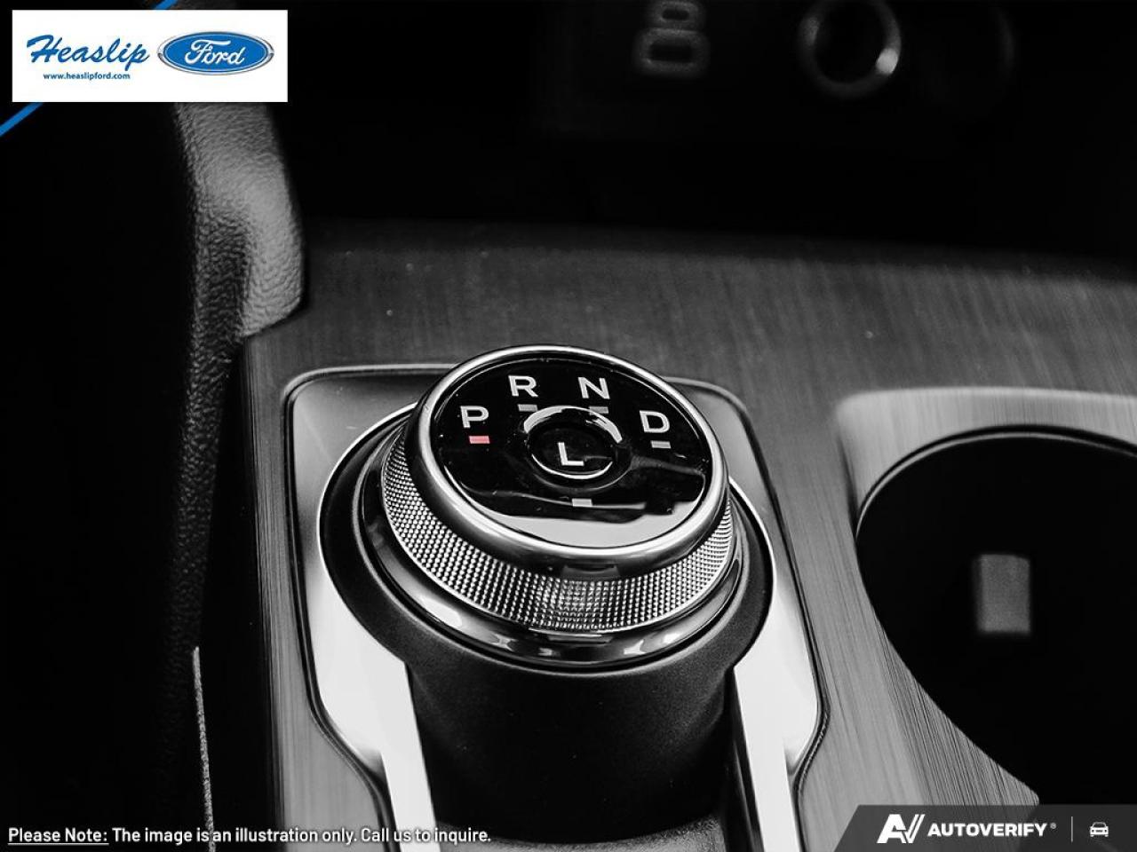 2026 Ford Escape ST-Line Photo5