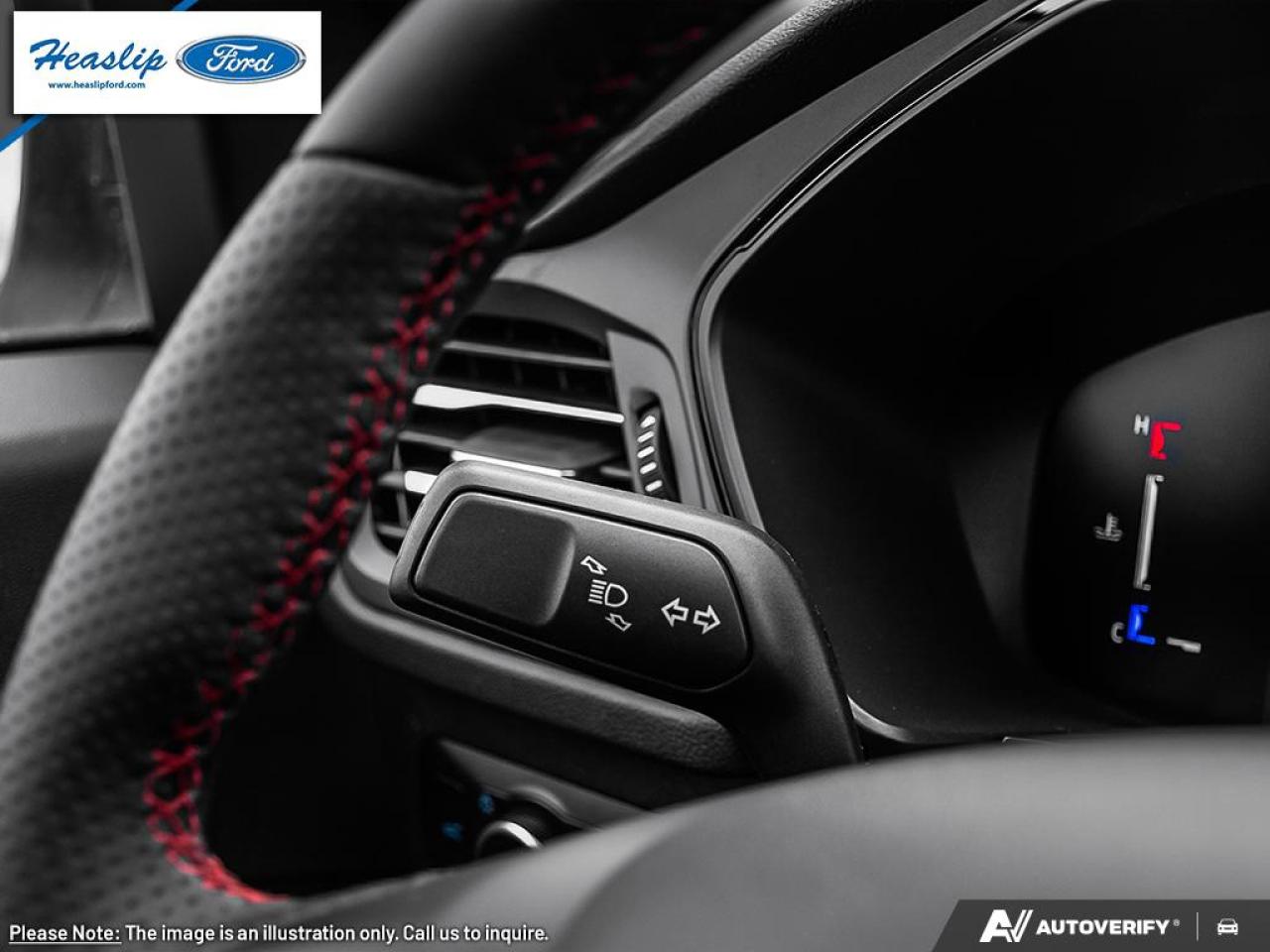 2026 Ford Escape ST-Line Photo5