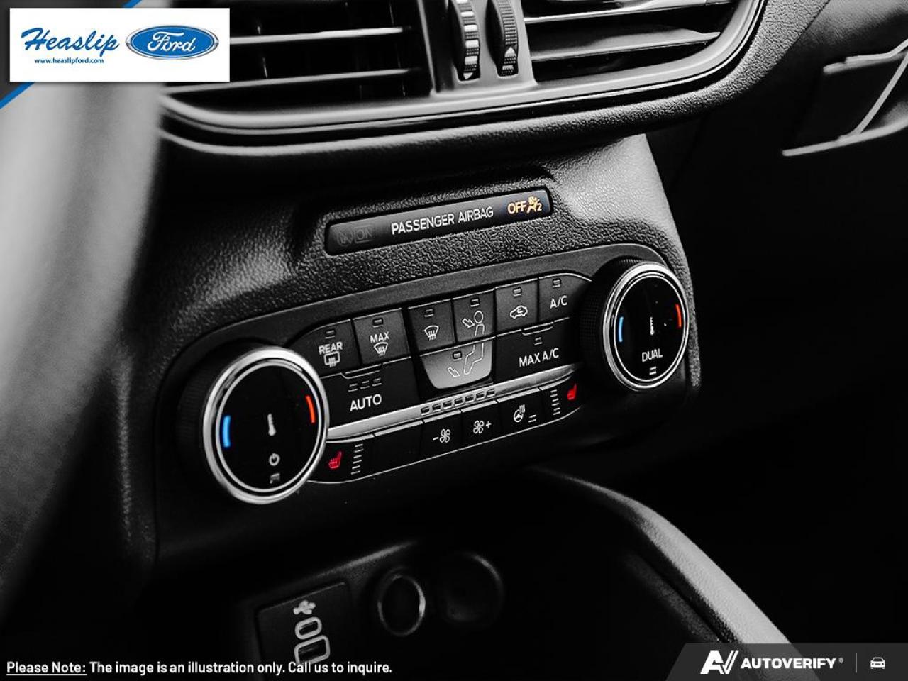 2026 Ford Escape ST-Line Photo5