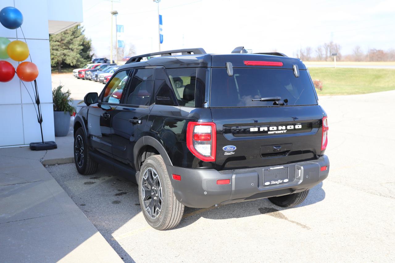 2025 Ford Bronco Sport Outer Banks 4X4 Photo