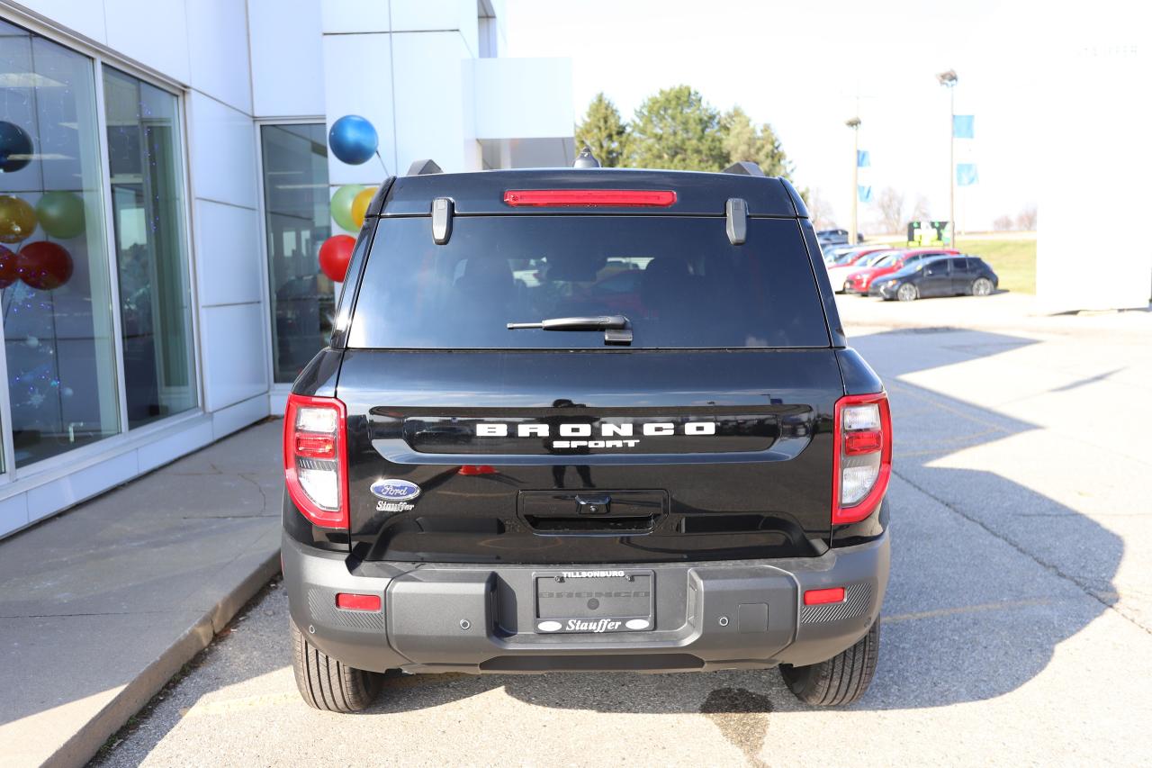 2025 Ford Bronco Sport Outer Banks 4X4 Photo