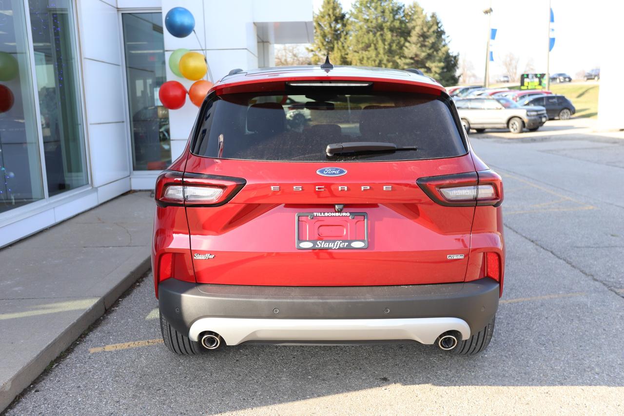 2026 Ford Escape PHEV FWD Photo4