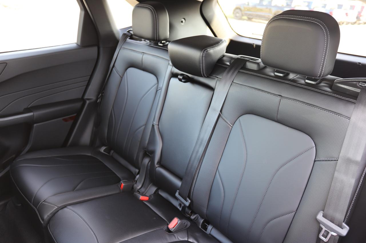 2026 Ford Escape PHEV FWD Photo