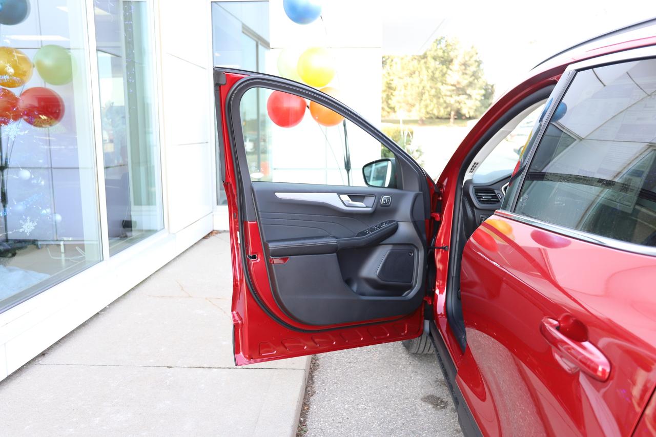 2026 Ford Escape PHEV FWD Photo