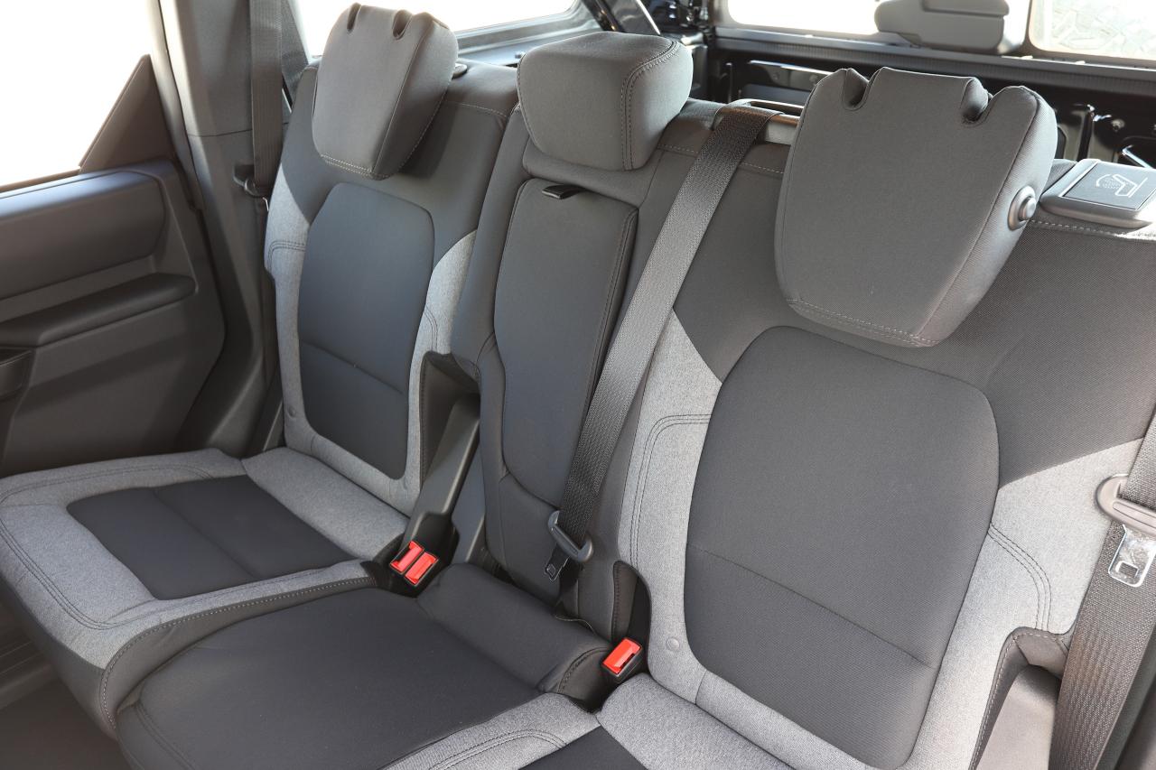 2025 Ford Bronco Base 4 Door 4x4 Photo5