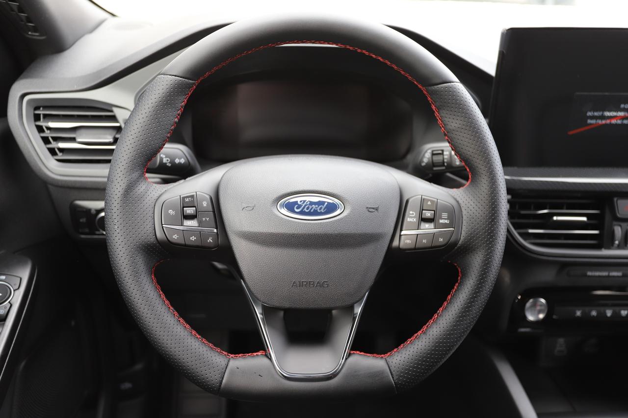 2026 Ford Escape ST-Line AWD Photo