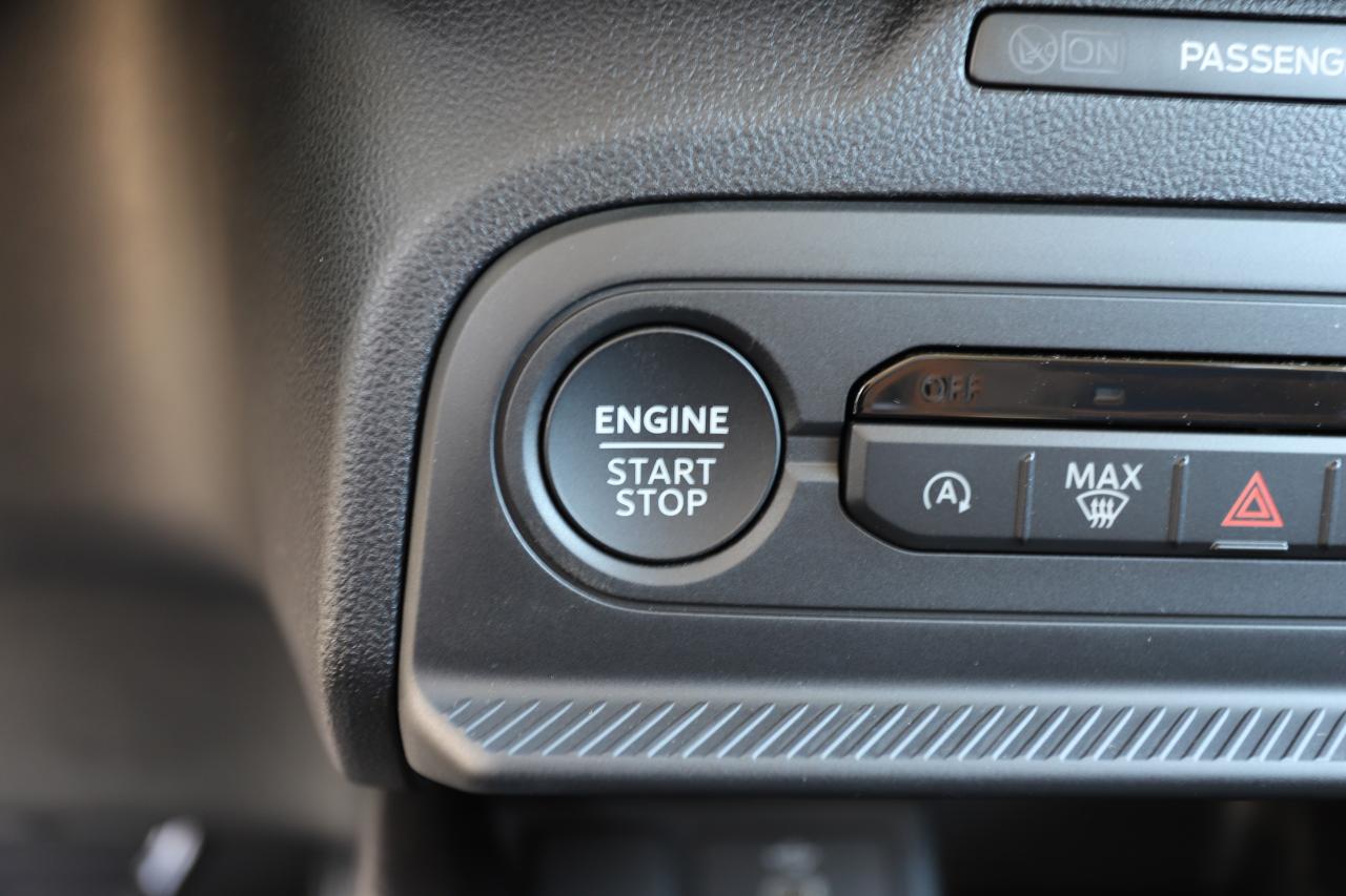 2025 Ford Bronco Sport Outer Banks 4X4 Photo5