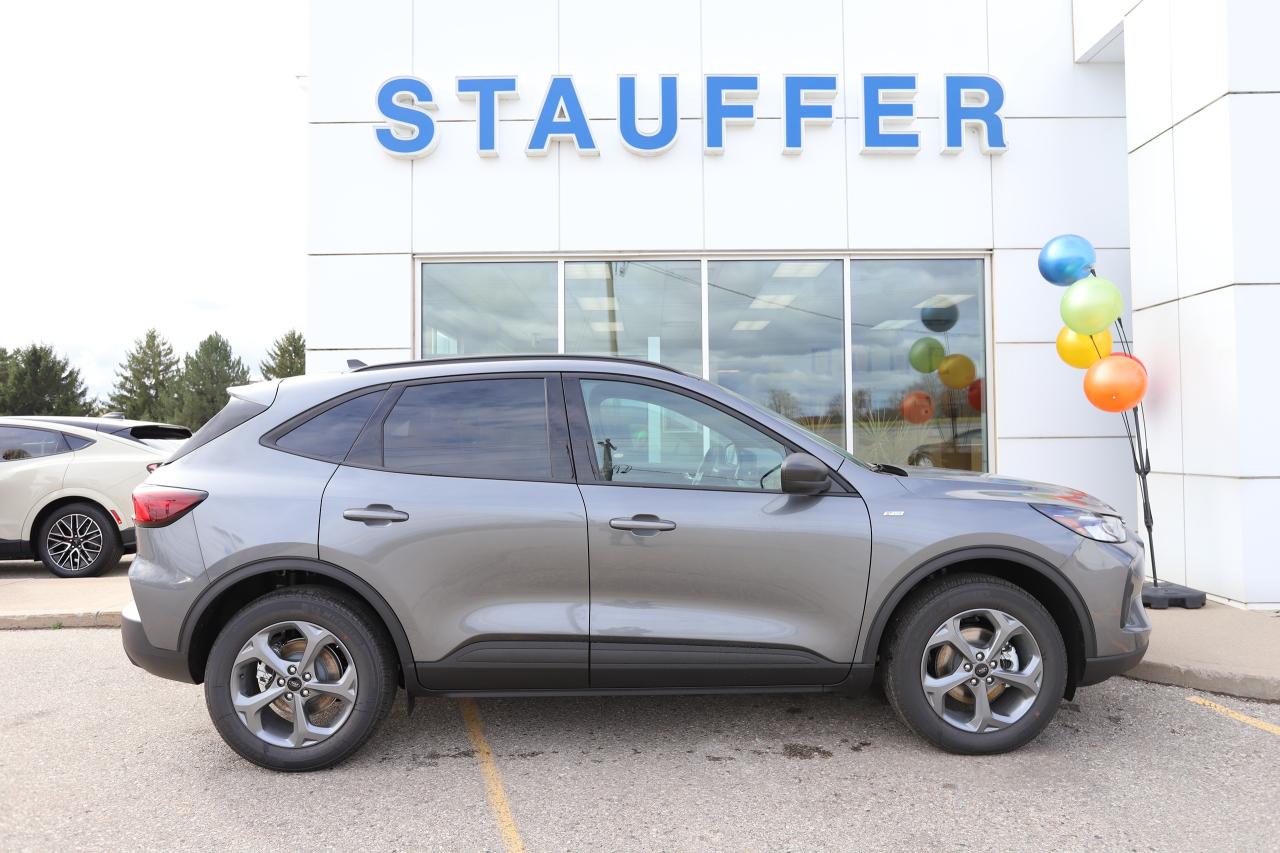 2026 Ford Escape ST-Line AWD Photo