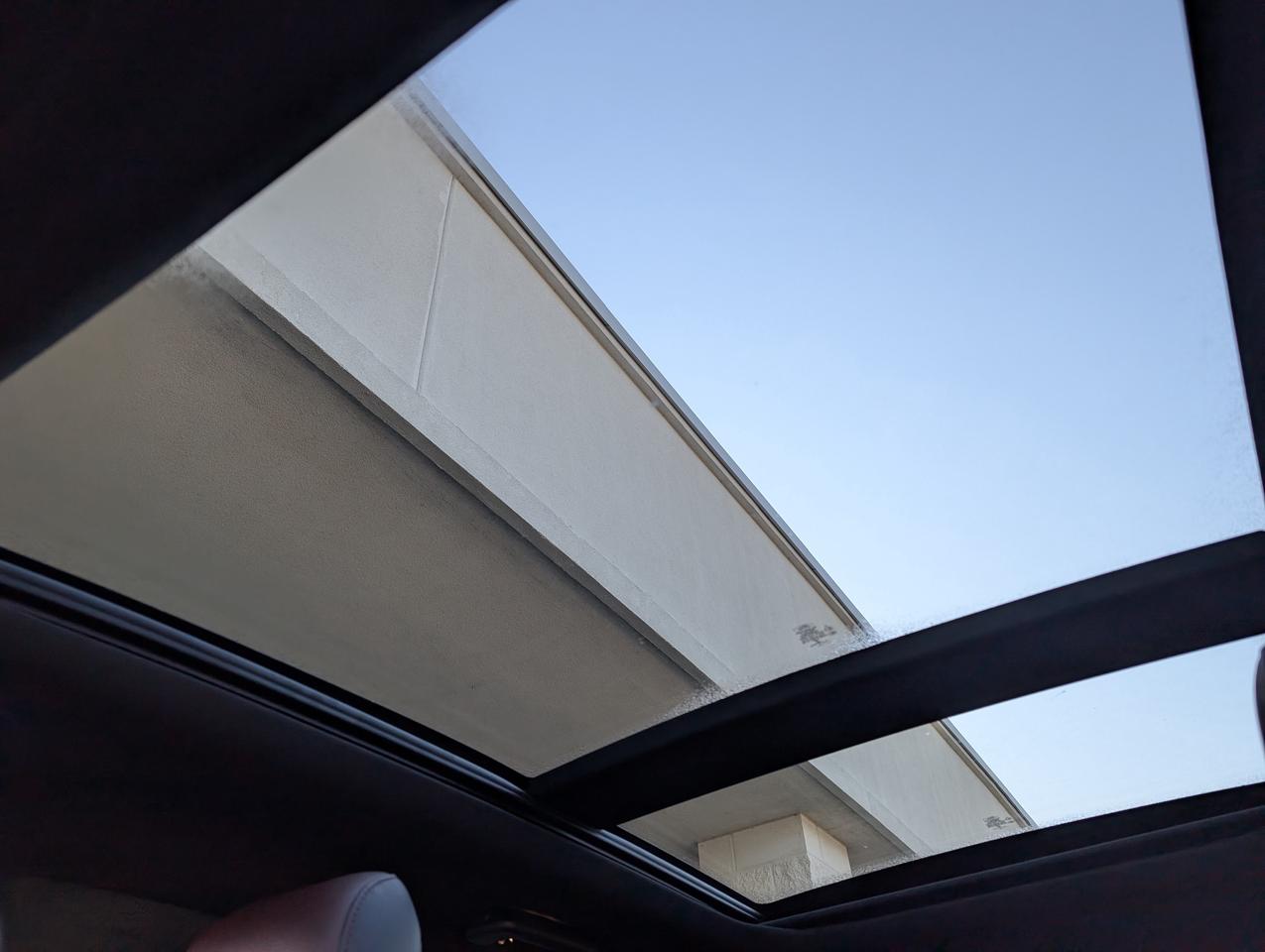 2020 Ford Edge Titanium Photo