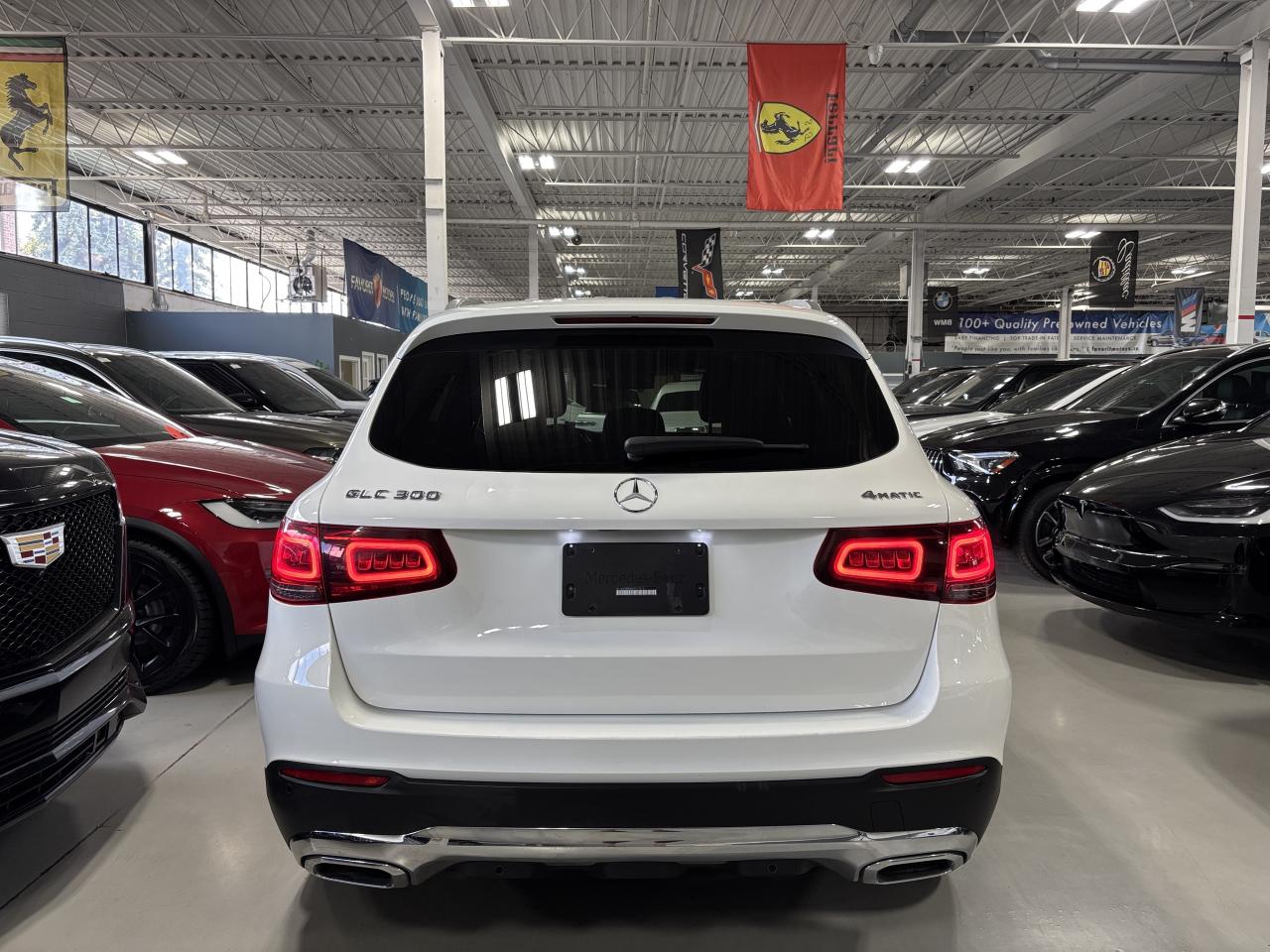 2021 Mercedes-Benz GLC GLC300|4MATIC|NAV|LEATHER|AMBIENT|DUALROOF|360CAM| - Photo #5