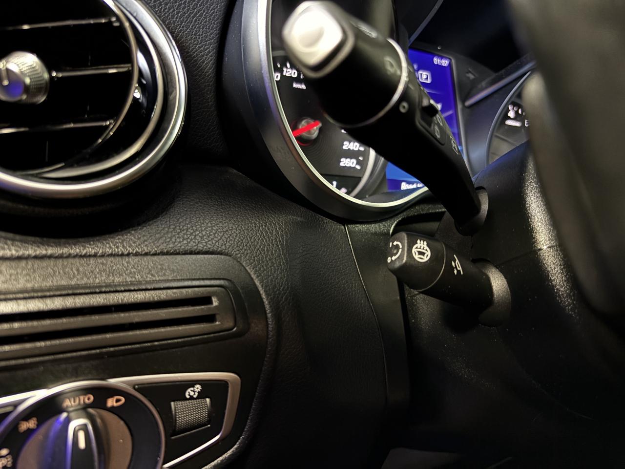 2021 Mercedes-Benz GLC GLC300|4MATIC|NAV|LEATHER|AMBIENT|DUALROOF|360CAM| - Photo #16