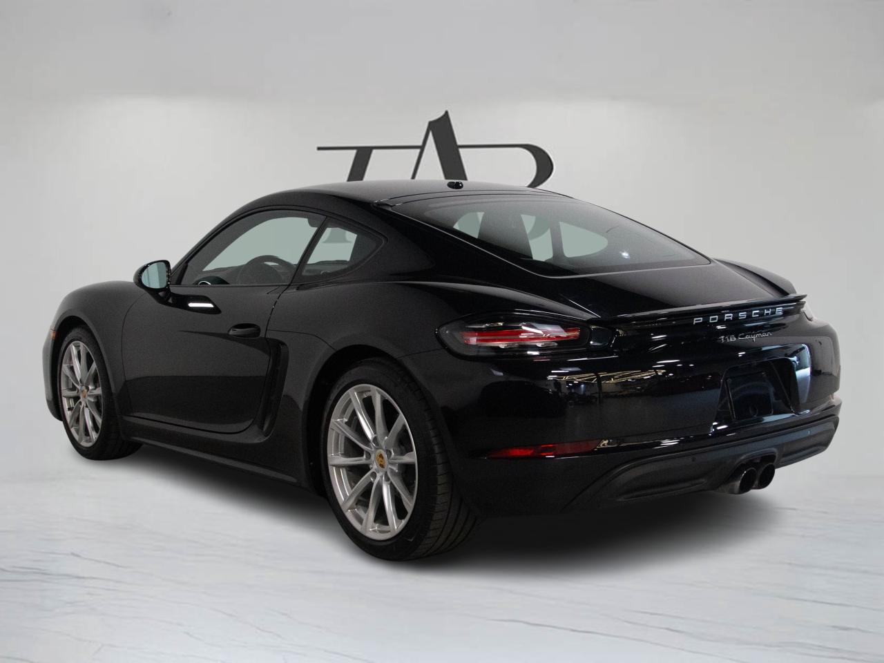 2018 Porsche 718 Cayman BOSE | HEATED/VENTED | REAR CAM Photo4