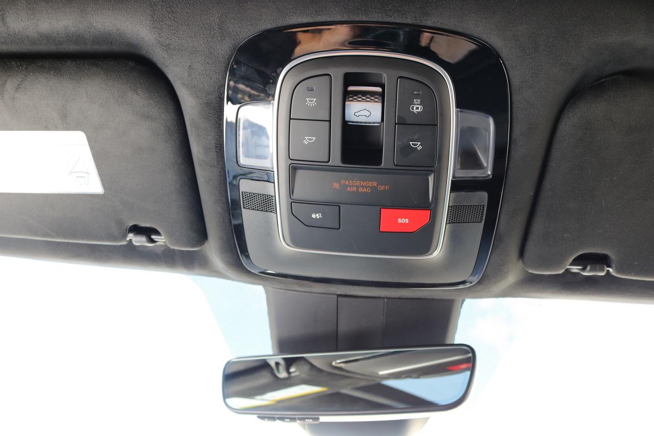 2023 Hyundai Santa Fe Ultimate Calligraphy AWD | HARMON PREMIUM AUDIO | Photo