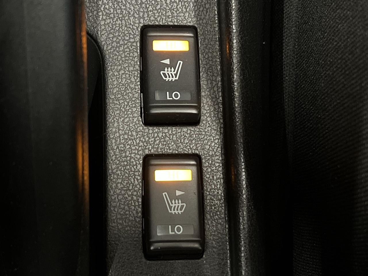 2014 Nissan Versa Note SL | TECH PKG | LOW KMS!| HTD SEATS | 360 CAM |NAV Photo