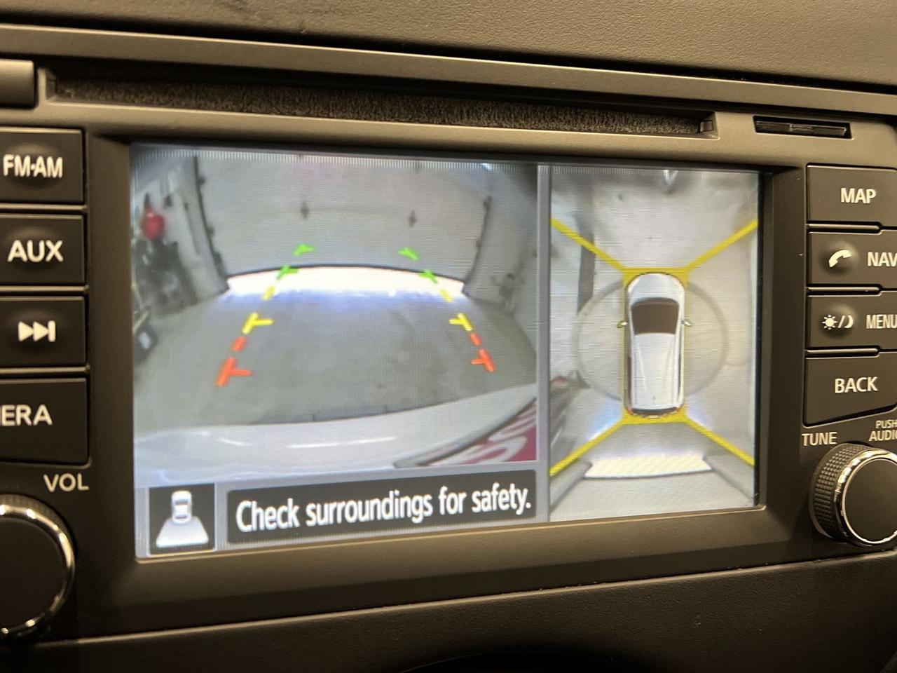 2014 Nissan Versa Note SL | TECH PKG | LOW KMS!| HTD SEATS | 360 CAM |NAV Photo