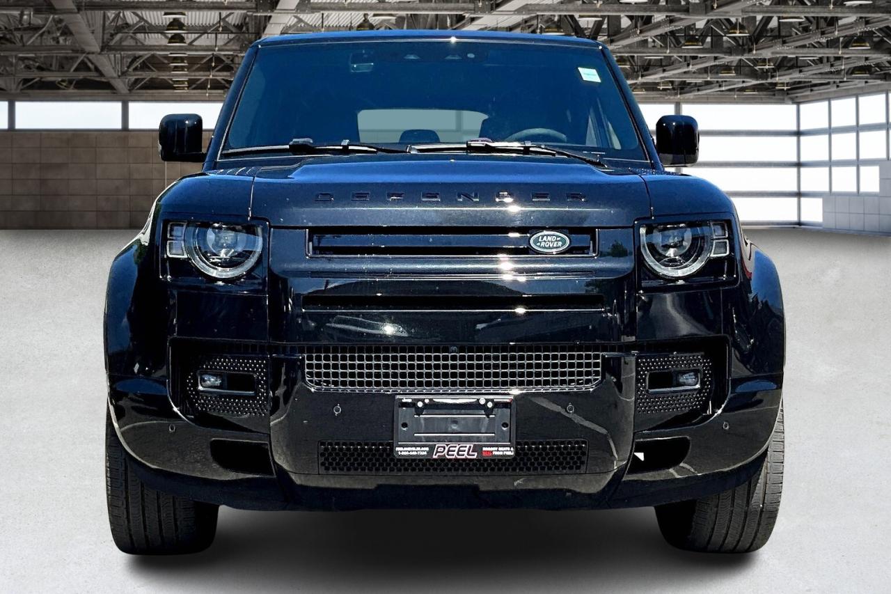 2023 Land Rover Defender 110 | 5.0L Supercharged V8 | AWD Photo2
