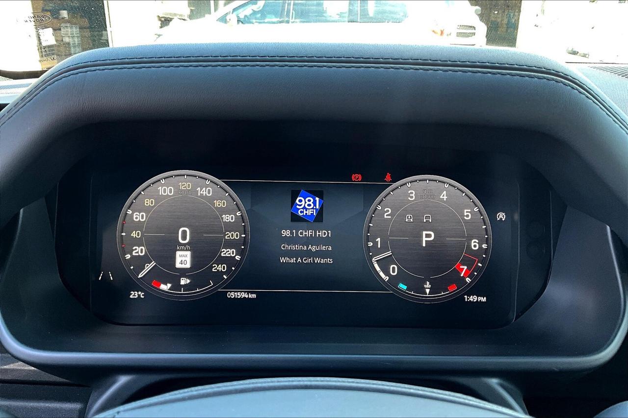 2023 Land Rover Defender 110 | 5.0L Supercharged V8 | AWD Photo