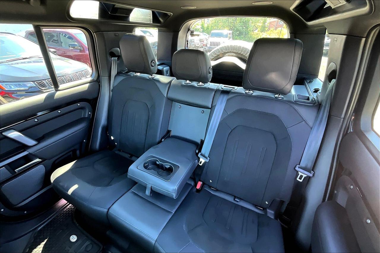 2023 Land Rover Defender 110 | 5.0L Supercharged V8 | AWD Photo