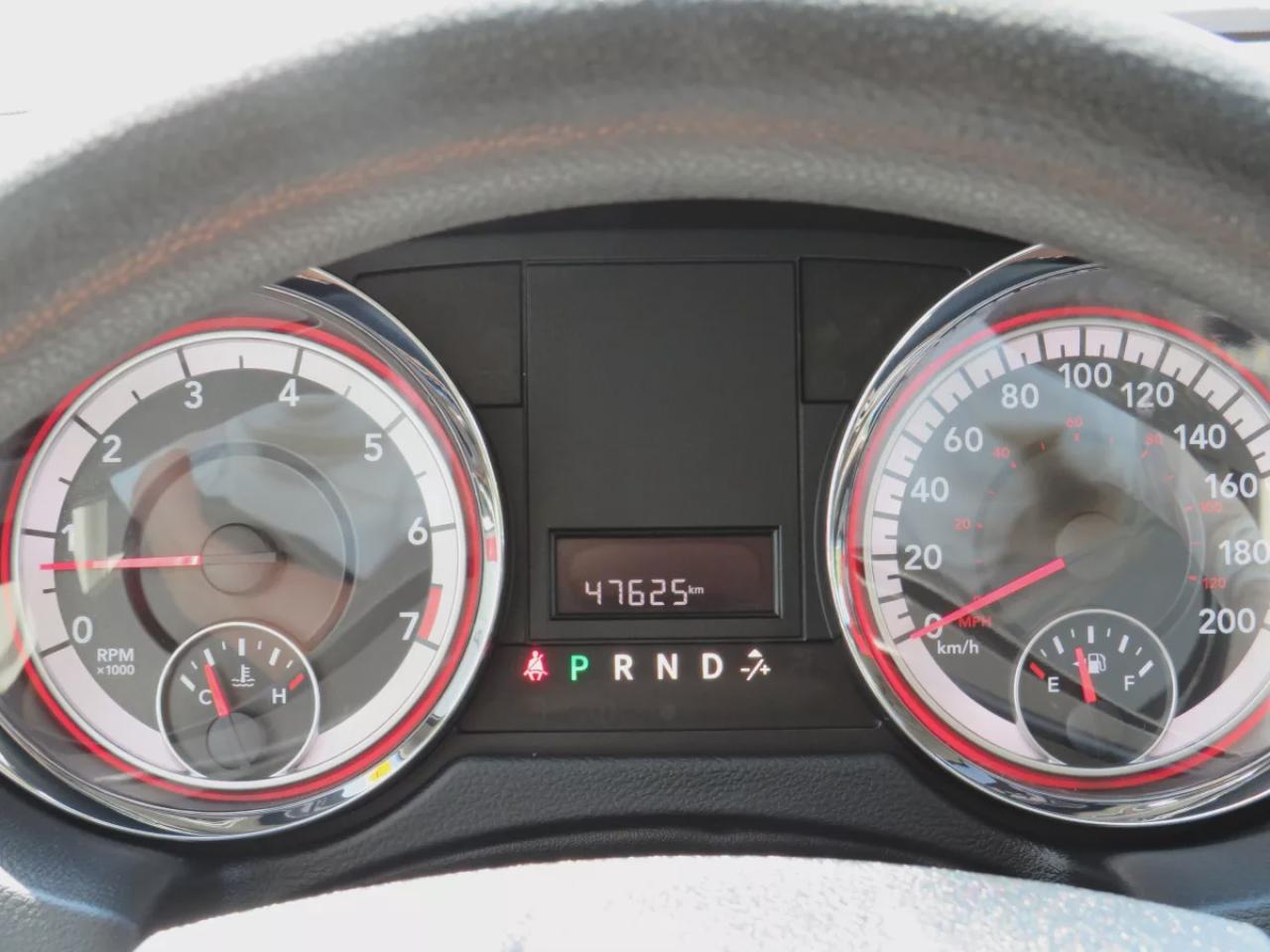 2019 Dodge Grand Caravan Canada Value Package (**SAFETY/CERTIFIED**7 PASSENGER**TINTS**ALLOY RIMS**STOW AND GO**REVERSE CAMERA**CRUISE CONTROL**BLUETOOTH**CD PLAYER**) Photo