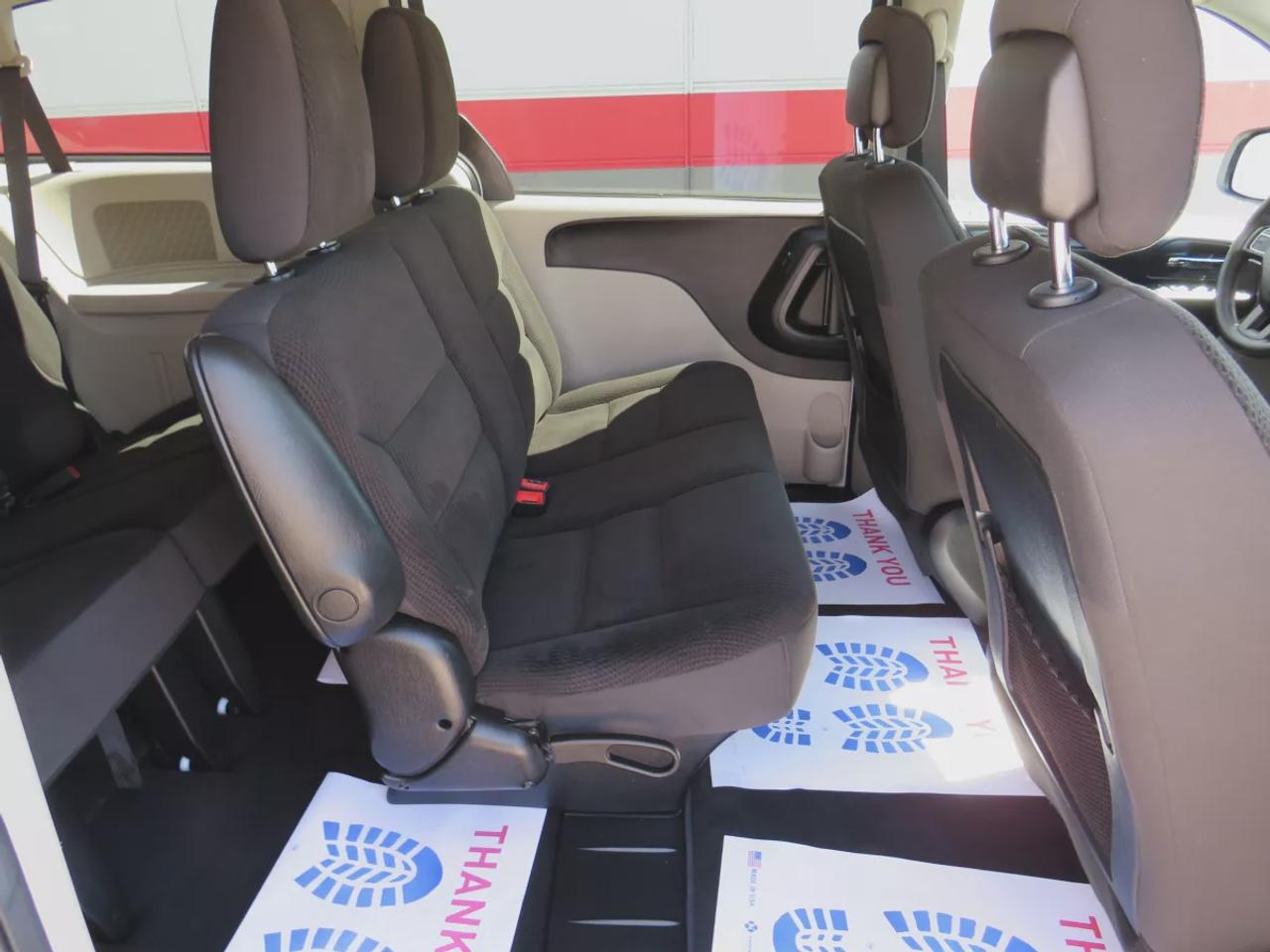 2019 Dodge Grand Caravan Canada Value Package  | Safety Certified | 7 Passenger | Tints | Alloy Rims | Stow And Go | Reverse Camera | Cruise Control | Bluetooth | CD Player Photo