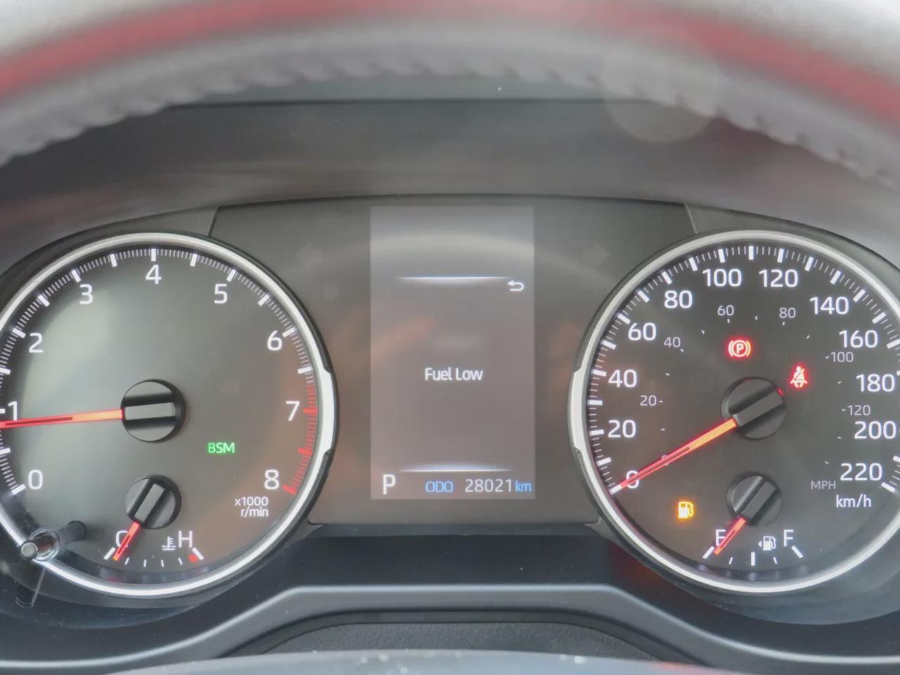 2021 Toyota RAV4 XLE  | Very Low Km | Clean Title | No Accidents | Safety Certified | Sunroof | Alloy Rims | Power Seats | Leather Wrapped Steering Wheel | Power Tailgate | Rear Cargo Mat | Rear Privacy Cover | Custom Toyota Floor Mats | Bluetooth | Cruise Control Photo