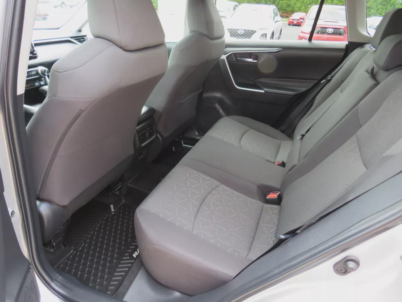 2021 Toyota RAV4 XLE  | Very Low Km | Clean Title | No Accidents | Safety Certified | Sunroof | Alloy Rims | Power Seats | Leather Wrapped Steering Wheel | Power Tailgate | Rear Cargo Mat | Rear Privacy Cover | Custom Toyota Floor Mats | Bluetooth | Cruise Control Photo