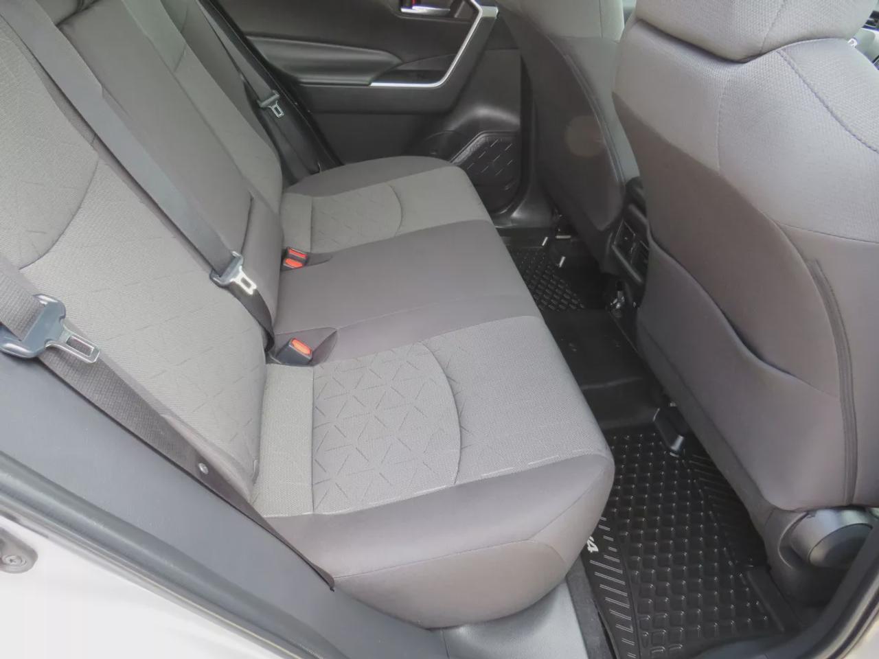 2021 Toyota RAV4 XLE  | Very Low Km | Clean Title | No Accidents | Safety Certified | Sunroof | Alloy Rims | Power Seats | Leather Wrapped Steering Wheel | Power Tailgate | Rear Cargo Mat | Rear Privacy Cover | Custom Toyota Floor Mats | Bluetooth | Cruise Control Photo