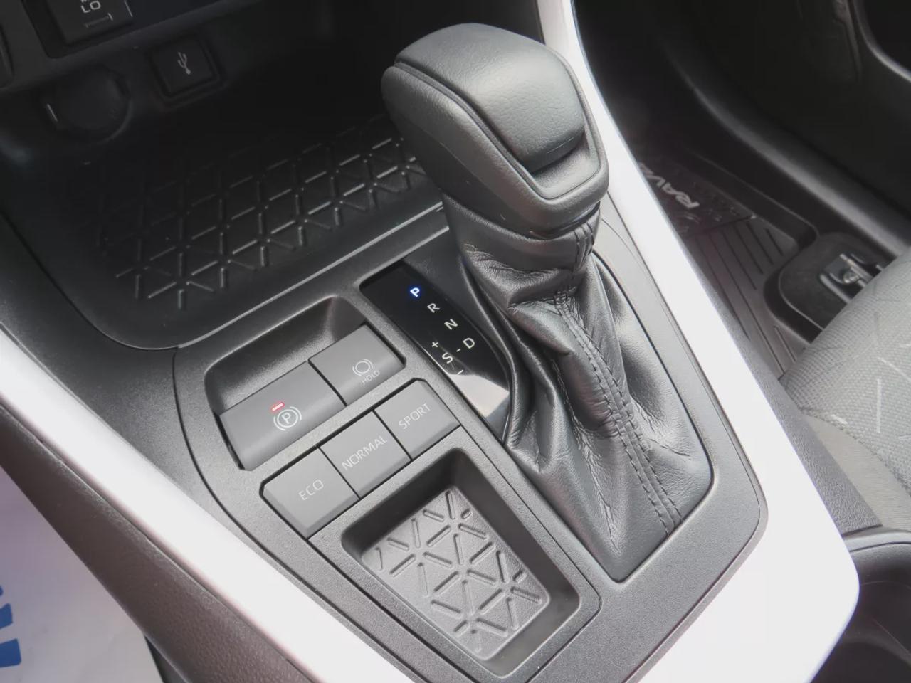 2021 Toyota RAV4 XLE  | Very Low Km | Clean Title | No Accidents | Safety Certified | Sunroof | Alloy Rims | Power Seats | Leather Wrapped Steering Wheel | Power Tailgate | Rear Cargo Mat | Rear Privacy Cover | Custom Toyota Floor Mats | Bluetooth | Cruise Control Photo
