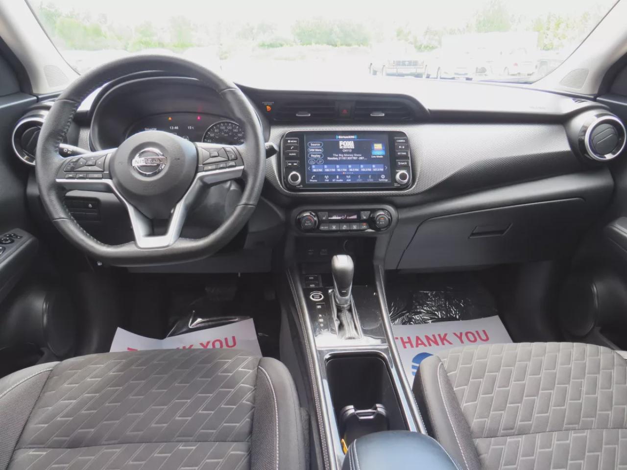 2021 Nissan Kicks SV (**SAFETY/CERTIFIED!!**VERY LOW KM!!**REMOTE START**ALLOY RIMS**HEATED SEATS**PUSH BUTTON START**HEATED STEERING WHEEL**DIGITAL TOUCHSCREEN**REVERSE CAMERA**LEATHER WRAPPED STEERING WHEEL**DIGITAL CLIMATE CONTROL**CRUISE CONTROL**BLUETOOTH**USB**) Photo4