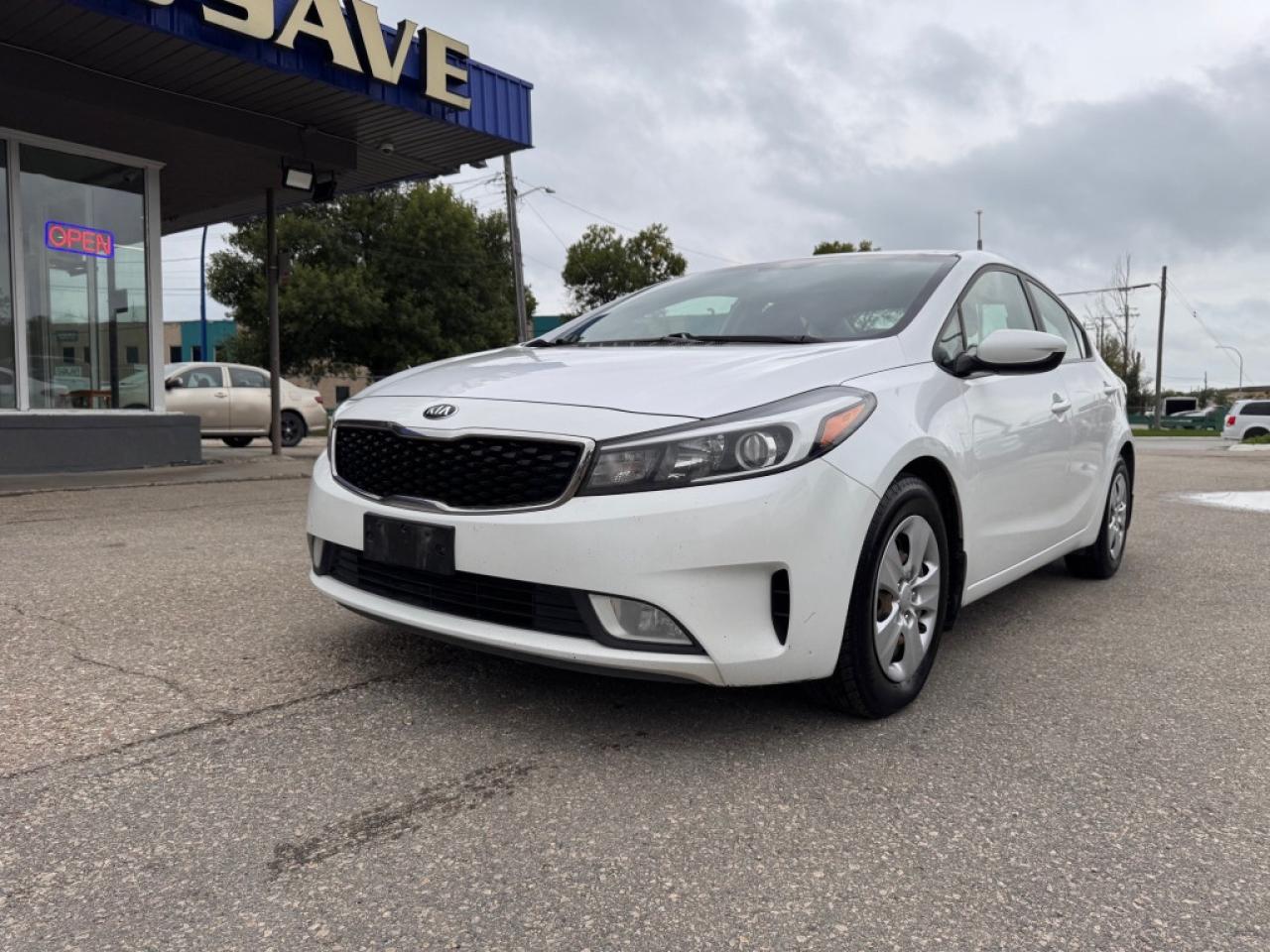 Used 2017 Kia Forte 4dr Sedan Automatic LX Luxury for sale in Winnipeg, MB