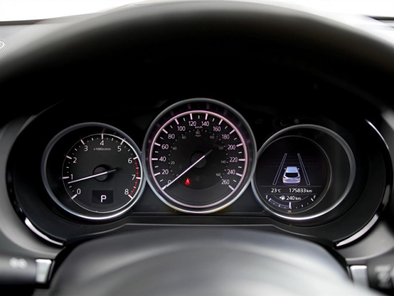 2017 Mazda CX-9 Signature  **21 SERVICE RECORDS - 1 OWNER** Photo