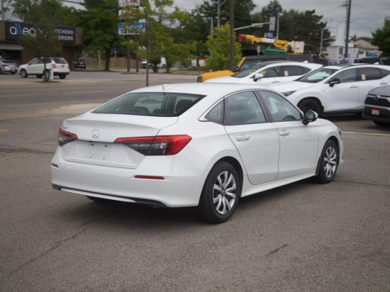 2022 Honda Civic Sedan LX  **LOW KMS - 1 OWNER** Photo