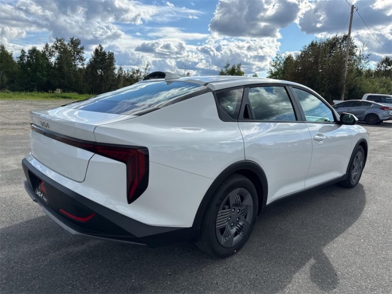 2025 Kia K4 LX  Heated Seats Photo