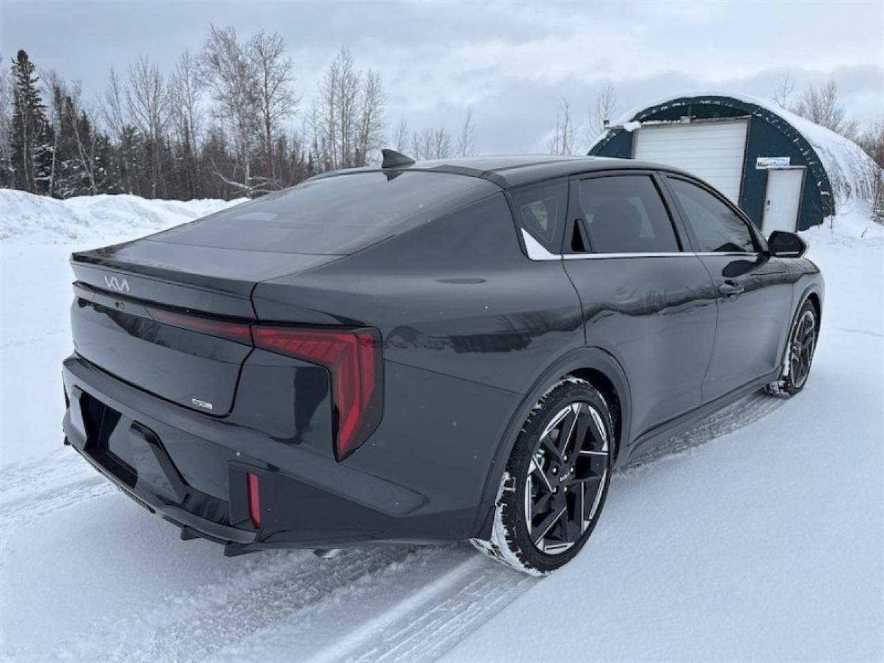 2025 Kia K4 GT-Line Turbo  Navigation GPS Photo