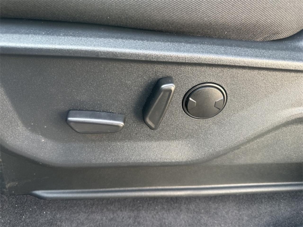 2025 Ford F-150 XLT  - Tow Package Photo5