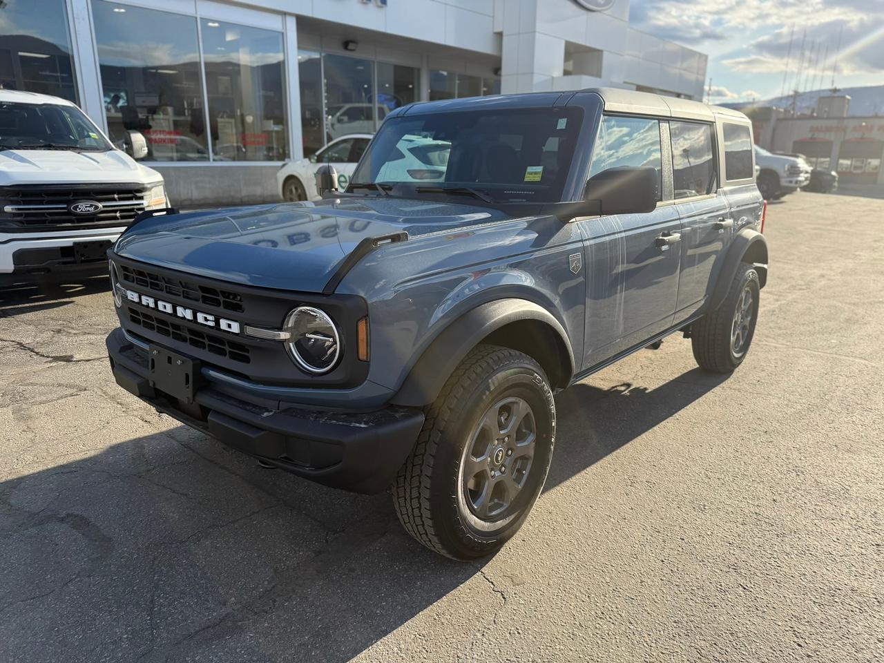 2025 Ford Bronco Big Bend Photo1