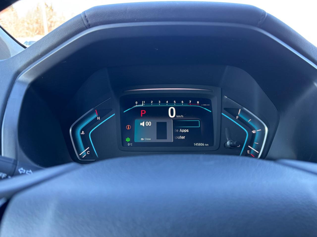 2018 Honda Odyssey TOURING, LEATHER, NAVIGATION, POWER DOORS! Photo5